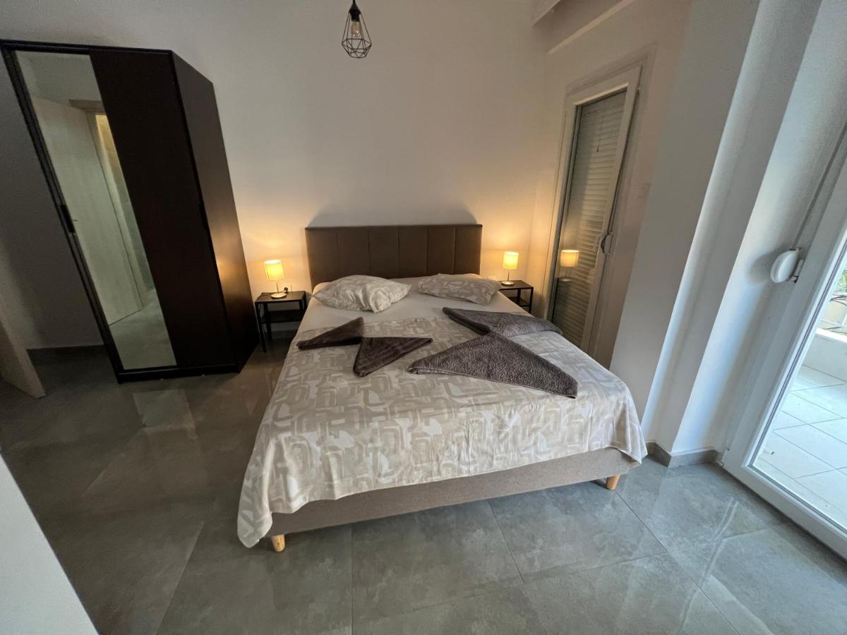 Apartments Alexandrou 1 Nea Kallikrateia Ngoại thất bức ảnh